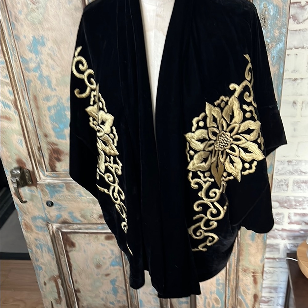 Natori Black Velvet Jacket with Gold Embroidered Floral Motif